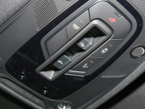 202255 TFSI quattro Ӹ п؅^