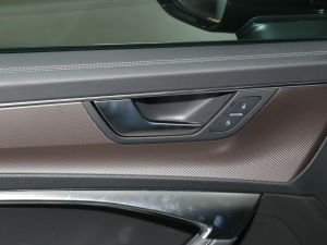 202255 TFSI quattro Ӹ п؅^