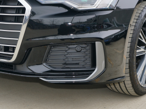 202245 TFSI quattro Ӹ ^