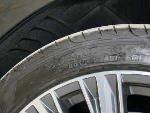 202245 TFSI quattro Ӹ ݆̥ߴ