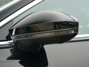 202245 TFSI quattro Ӹ ^