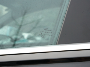 202245 TFSI quattro Ӹ ^