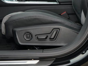 202245 TFSI quattro (dng) {{(dio)(ji)