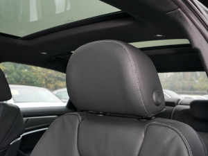 202245 TFSI quattro Ӹ g