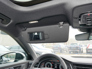 202245 TFSI quattro (dng) ꖰ壨