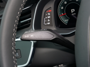 202245 TFSI quattro Ӹ п؅^