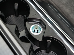 202245 TFSI quattro Ӹ п؅^