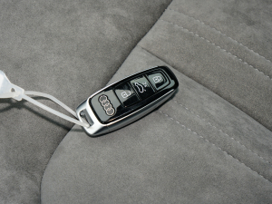 202245 TFSI quattro Ӹ ܇耳