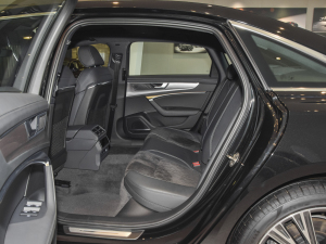 202255 TFSI quattro ŞӸ ſg