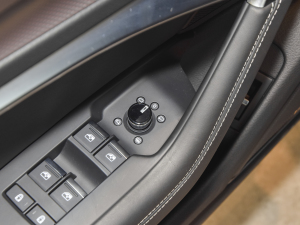 202255 TFSI quattro ŞӸ п؅^