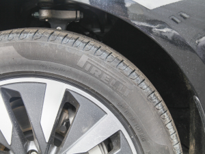 202245 TFSI x ݆̥Ʒ