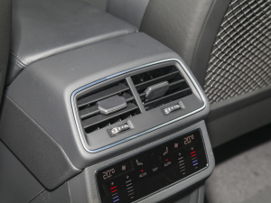 202245 TFSI x п؅^(q)