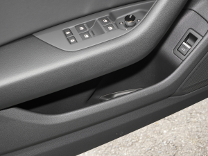 202245 TFSI x ǰT(mn)(ch)g