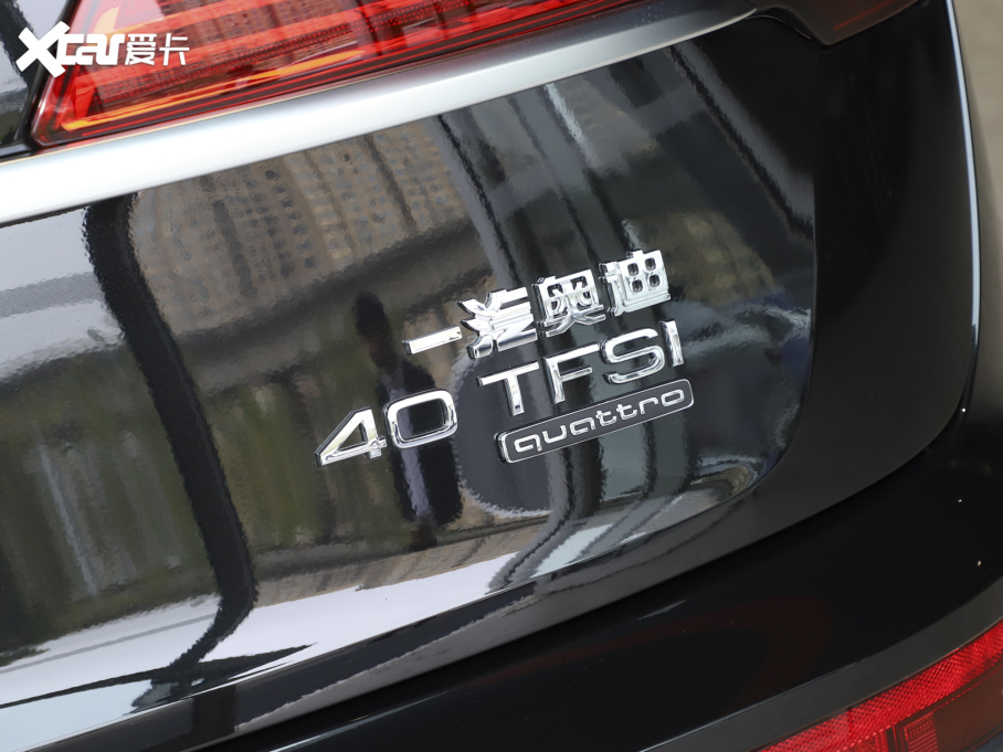 2022WQ5L Sportback 40 TFSI A