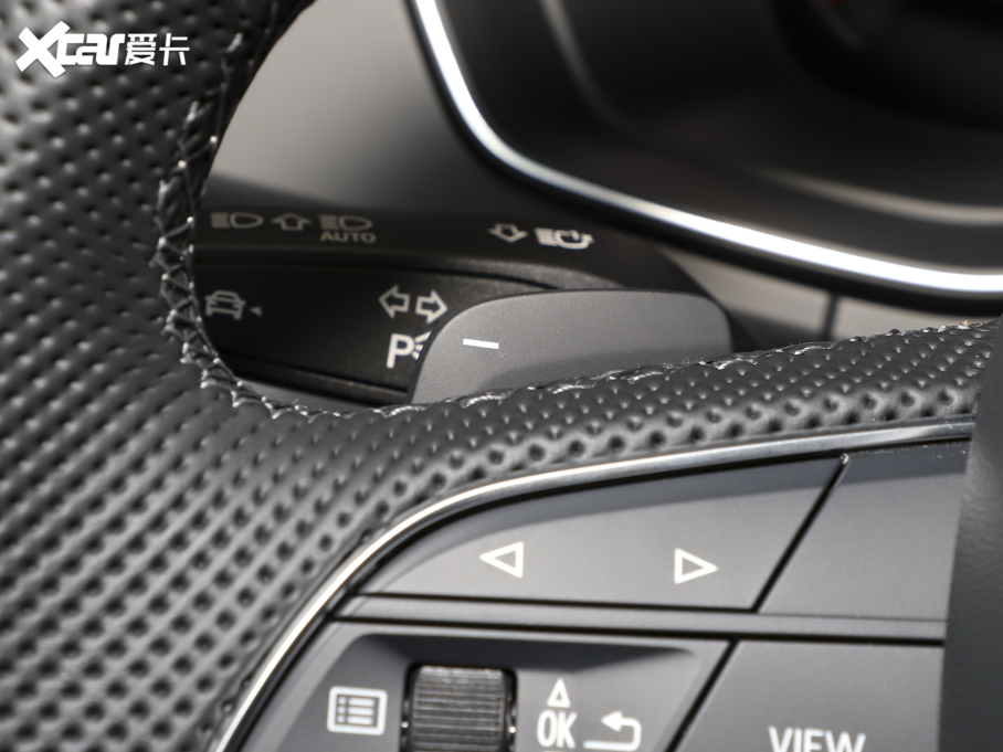 2022WQ5L Sportback 40 TFSI A