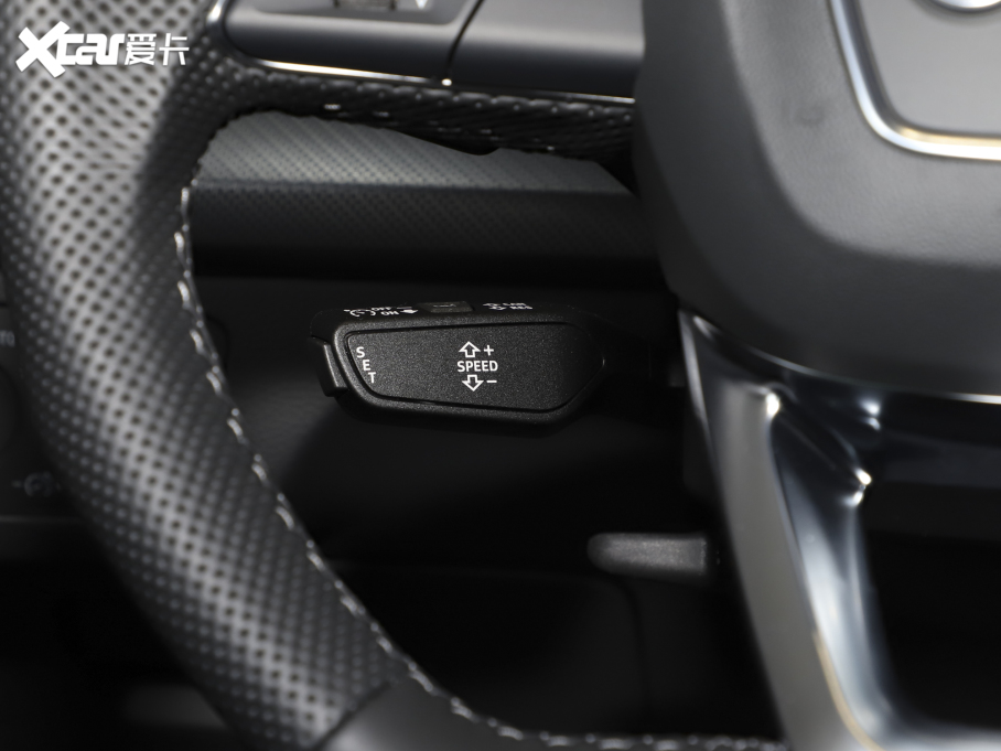 2022WQ5L Sportback 40 TFSI A