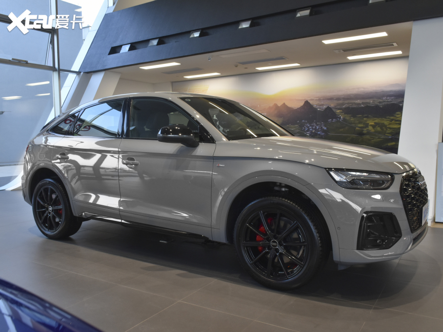 2022WQ5L Sportback 45 TFSI x