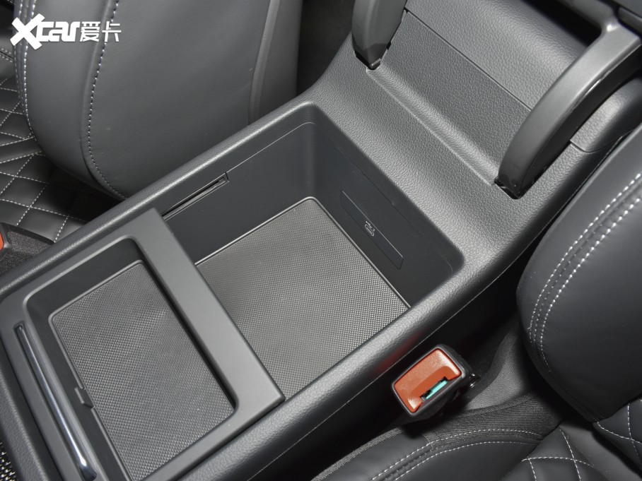 2022WQ5L Sportback 45 TFSI x