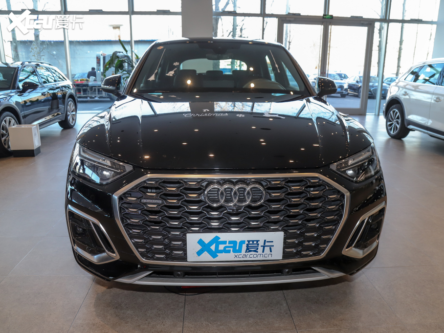 2022WQ5L Sportback 40 TFSI r