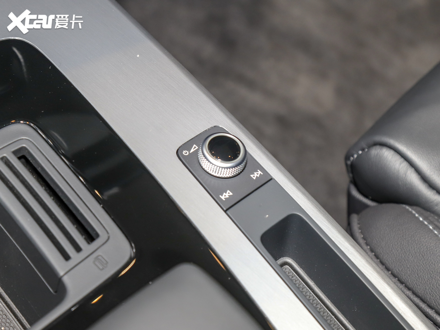 2022WQ5L Sportback 40 TFSI r