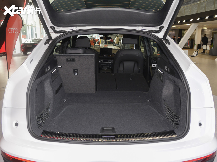 2022WQ5L Sportback 45 TFSI A