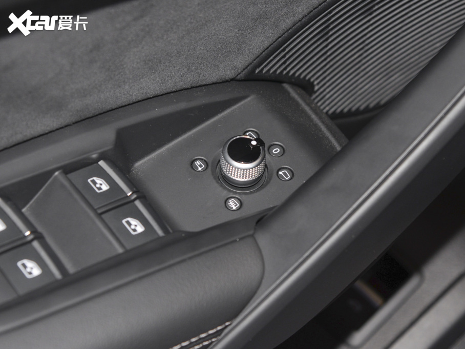 2022WQ5L Sportback 45 TFSI A