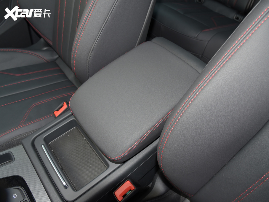 2022WQ5L Sportback 40 TFSI RS׼ȼ