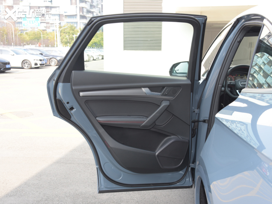 2022?yun)WQ5L Sportback 40 TFSI RS׼ȼ