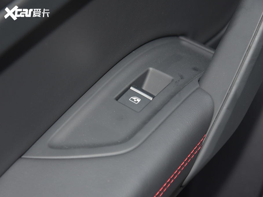 2022WQ5L Sportback 40 TFSI RS׼ȼ