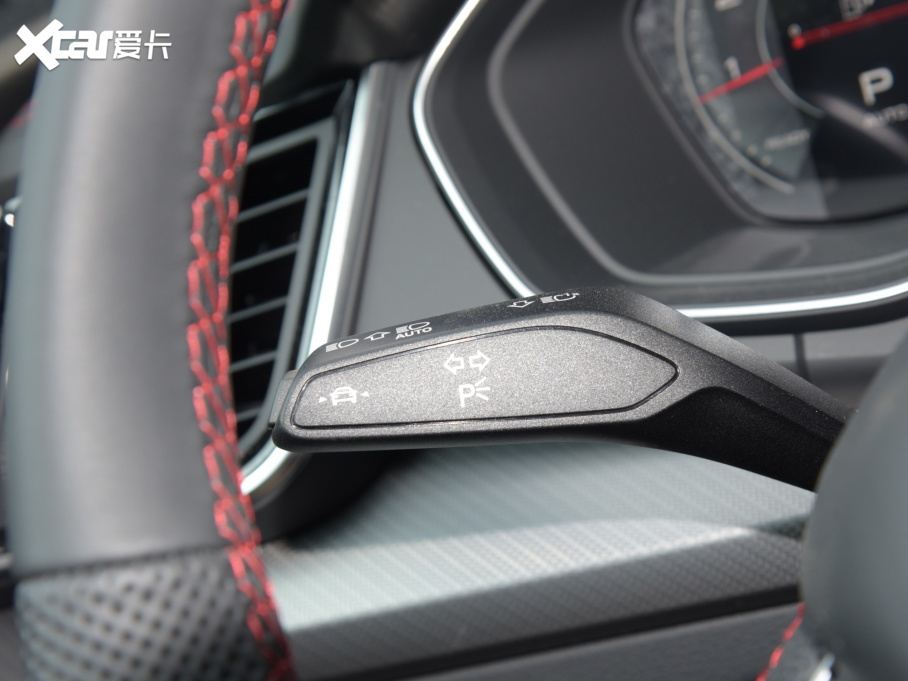 2022WQ5L Sportback 40 TFSI RS׼ȼ