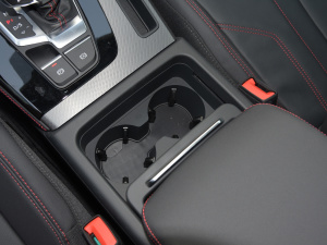 202240 TFSI RS׼ȼ ǰű