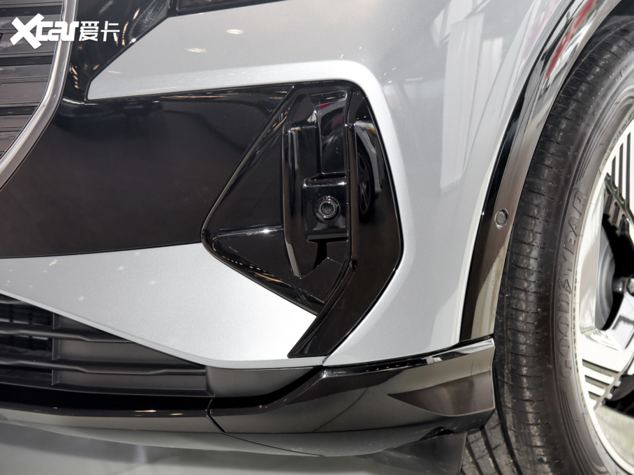 2022WQ4 e-tron 40 e-tron 