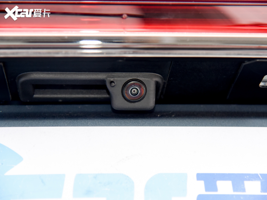 2022WQ4 e-tron 40 e-tron 