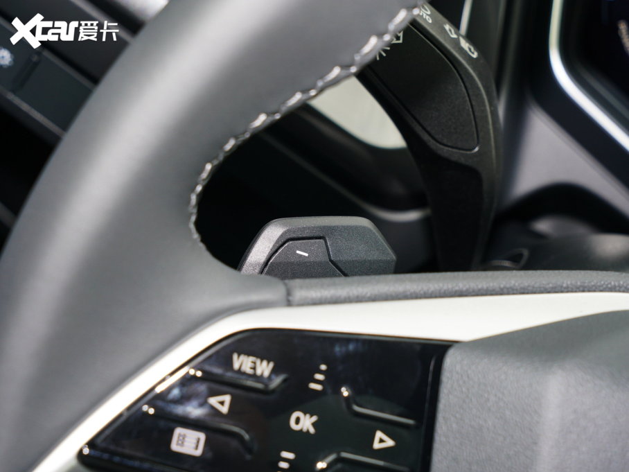 2022WQ4 e-tron 40 e-tron 