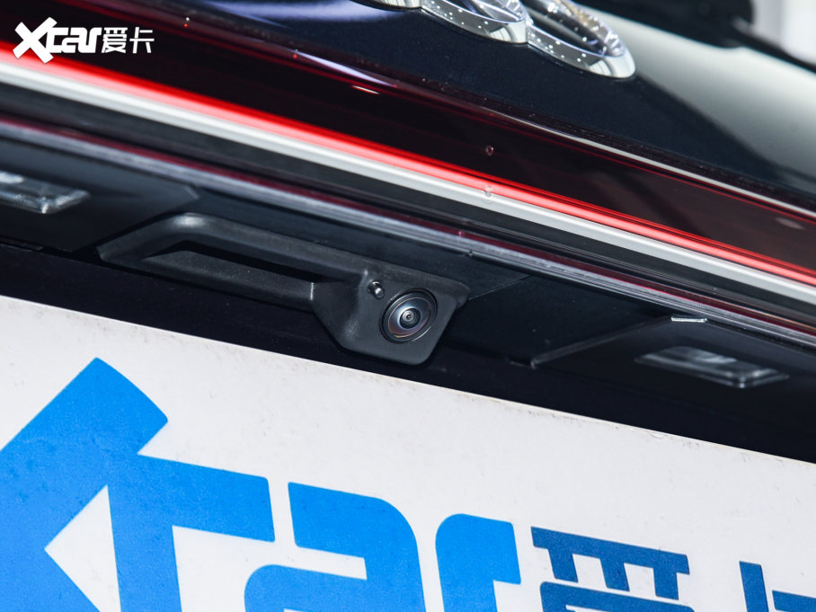 2022WQ4 e-tron 50 e-tron quattro 