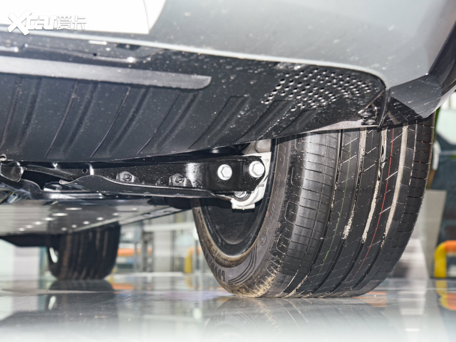 2022WQ4 e-tron 50 e-tron quattro 