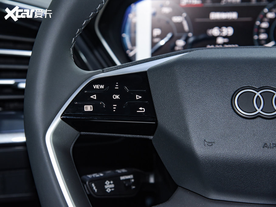 2022WQ4 e-tron 50 e-tron quattro (chung)