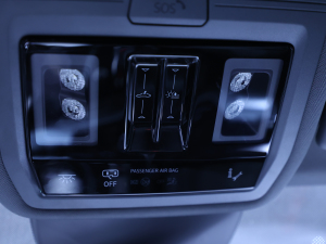 202250 e-tron quattro  п؅^(q)