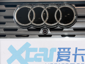 202240 e-tron  (ji)^