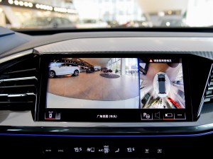 202240 e-tron  п؅^