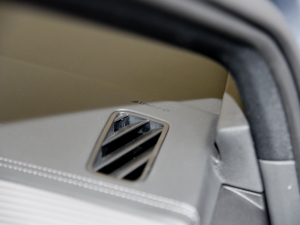 202240 e-tron  п؅^