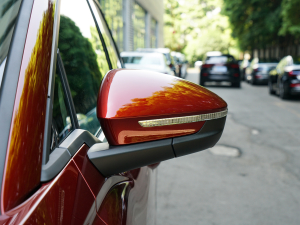 202250 e-tron quattro  ^