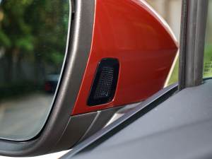 202250 e-tron quattro  ^