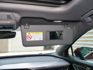 202250 e-tron quattro  ꖰ壨ң