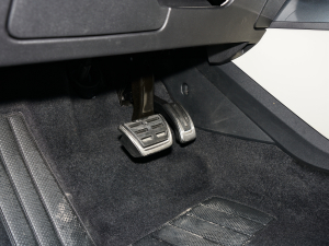 202250 e-tron quattro  п؅^(q)