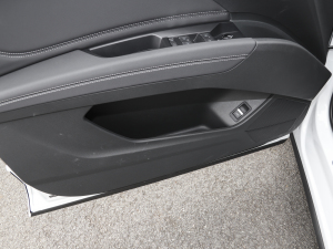 202240 e-tron а ǰTg