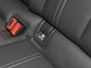 202240 e-tron (chung)а g