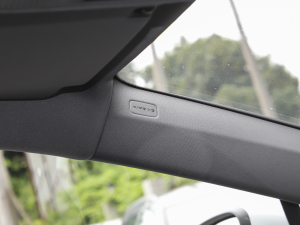 202240 e-tron (chung)а п؅^(q)