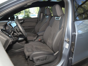 202250 e-tron quattro (chung) {