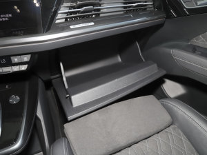 202250 e-tron quattro  